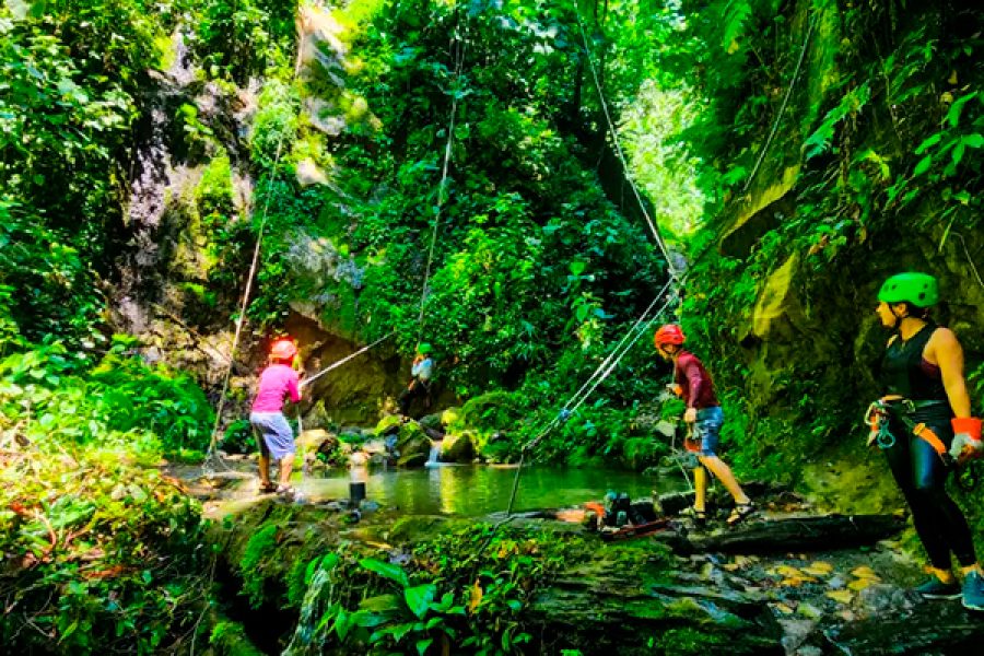 Canyoning